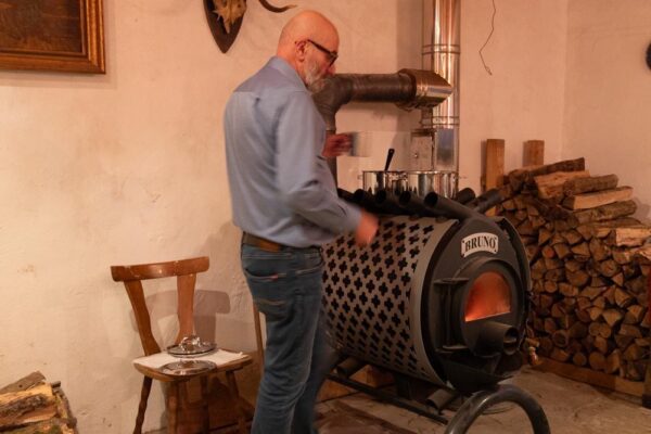 ca647f76-6627-49af-8f1e-a269b53c5d98