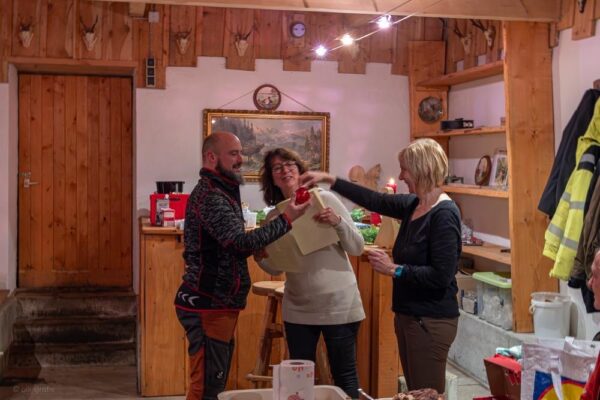 f5b2ab81-573c-4c67-bd97-c92069ae182d